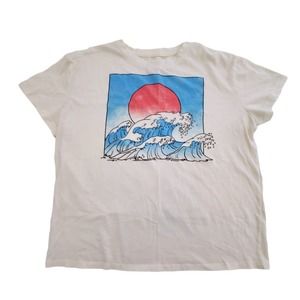 Fifth Sun Shirt Women's Size M T-Shirt Off White Waves & Sunset Graphic Tee Blue